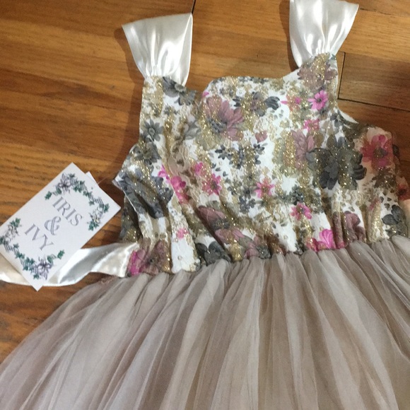 Iris and Ivy girl’s dress. NWT - Picture 3 of 5